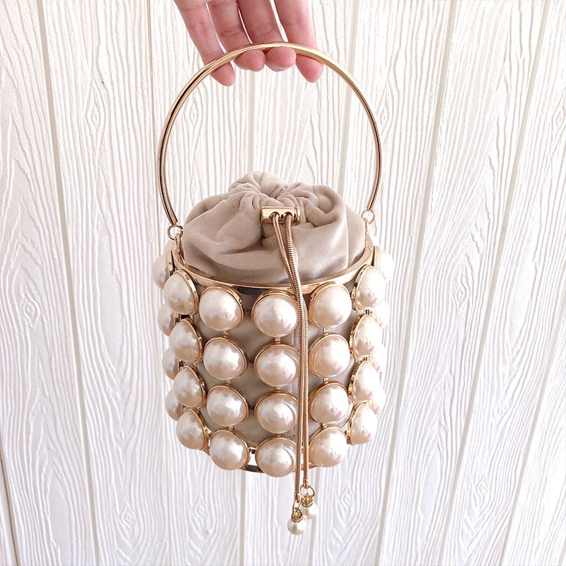 Pearl Chain Hand Bag