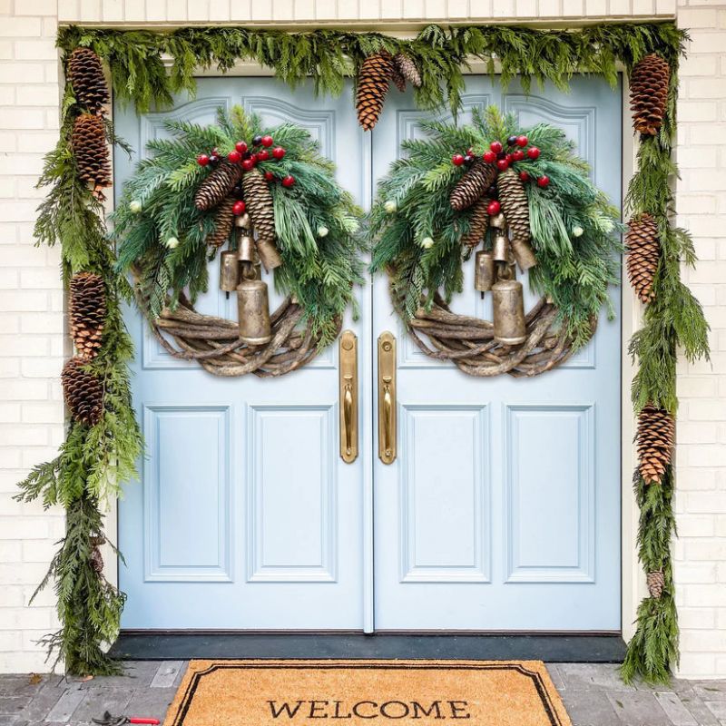 Pine Cone Christmas Wreath