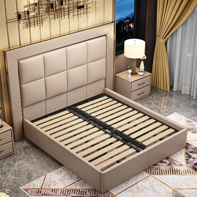 Finche Italian Leather Storage Bed - KeepMeDifferent