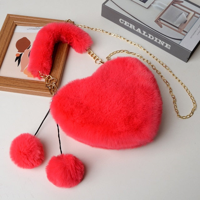 Faux Fur Heart Handbag - KeepMeDifferent